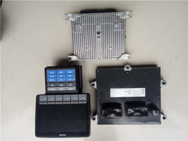PC200-8显示屏 泵控器 PC200-8显示屏 泵控器