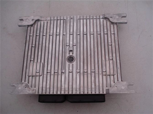 PC210-8泵控器 PC210-8泵控器
