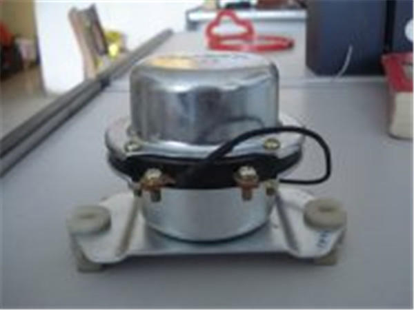 继电器 继电器