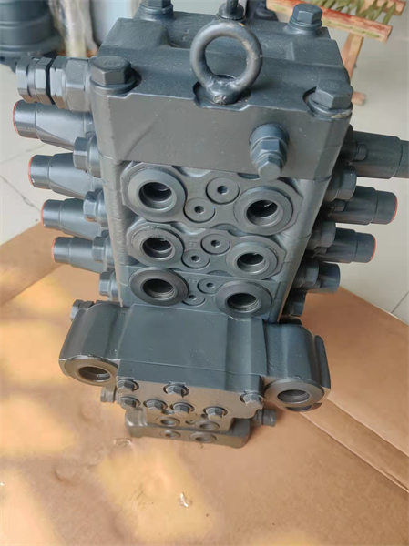 PC70-8主阀